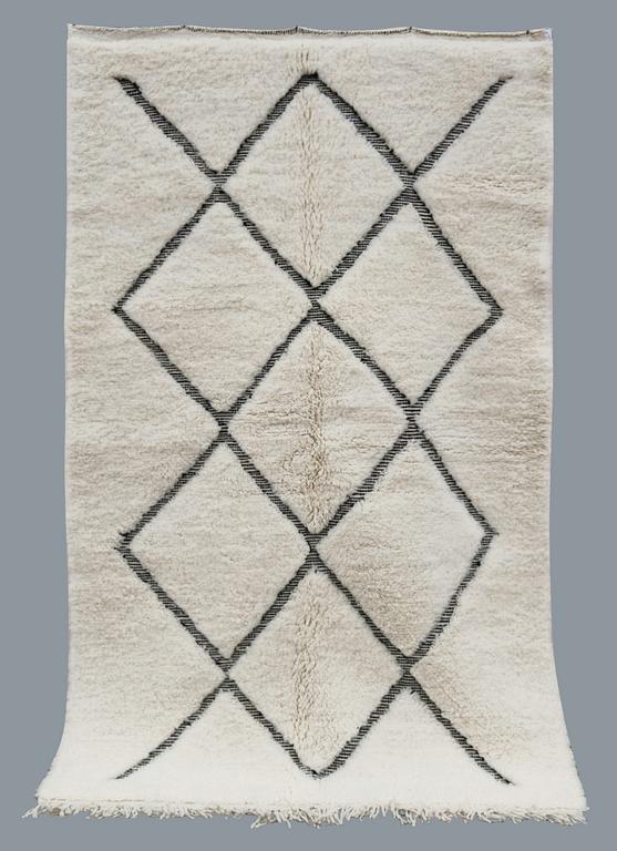 Matta, Marocko, ca 215 × 128 cm.