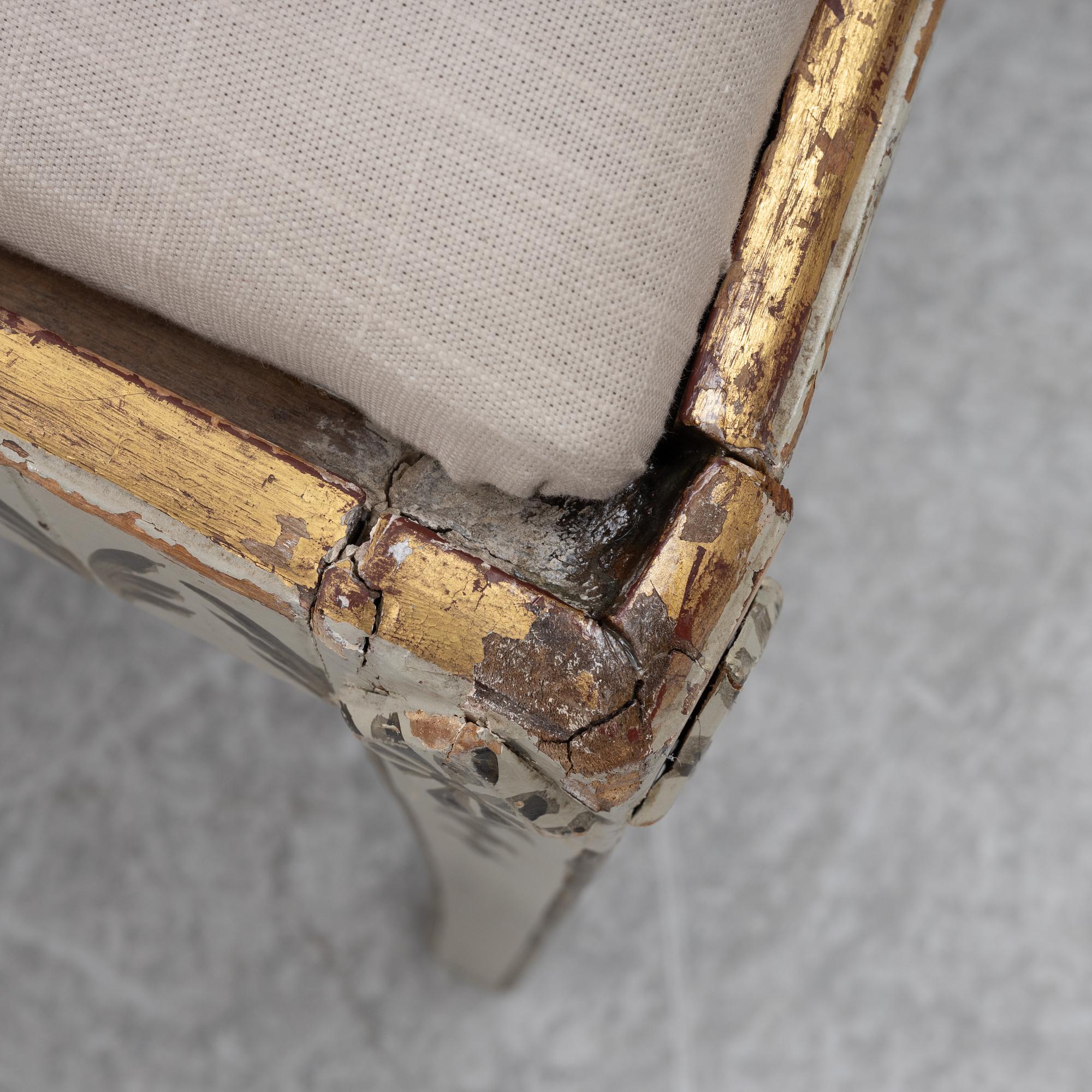 Four chairs. Early 19th century.