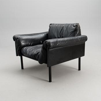 YRJÖ KUKKAPURO, sohva ja nojatuolipari, "Ateljee" 1900-luvun loppu.