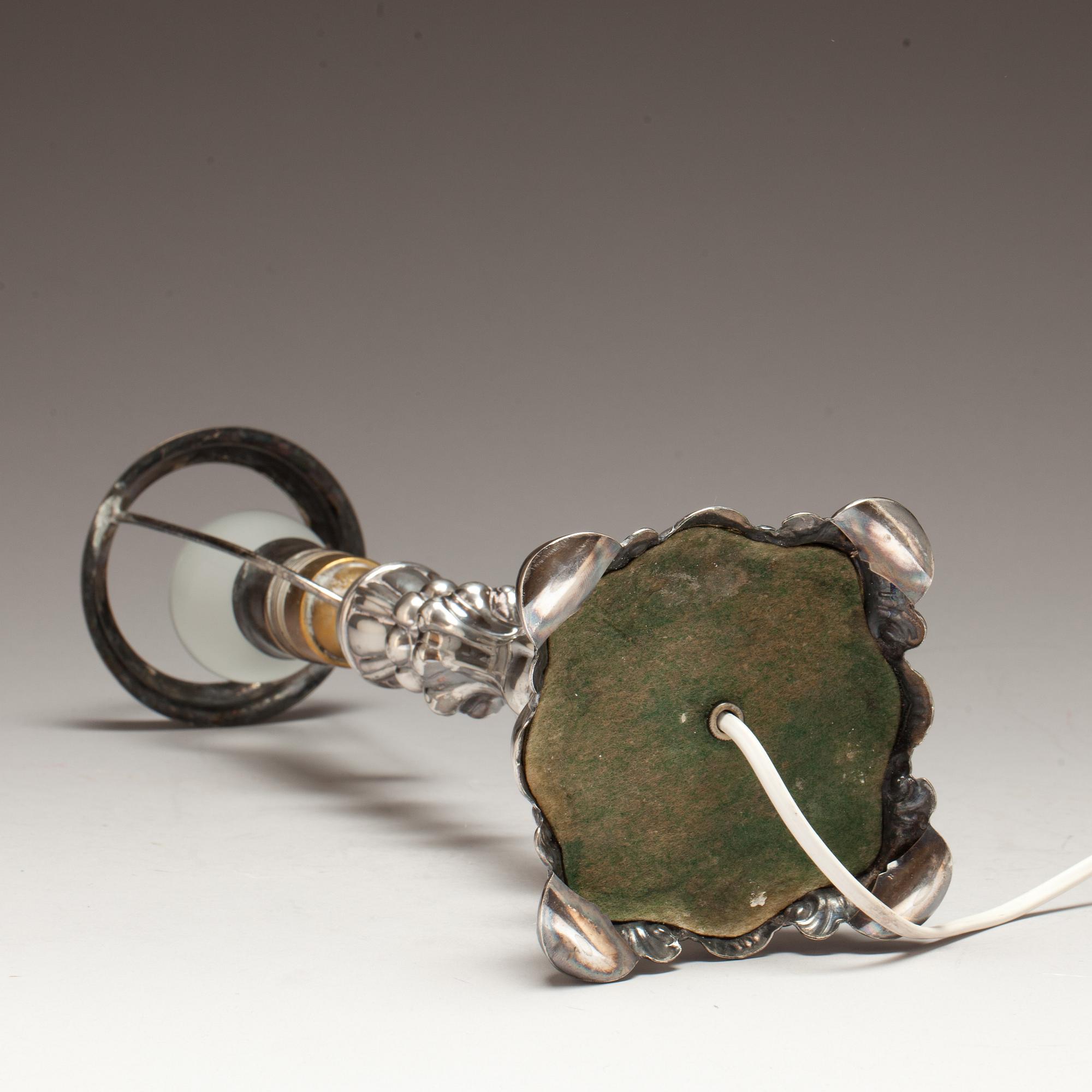 BORDSLAMPA, nysilver. Barockstil. 1900-tal.