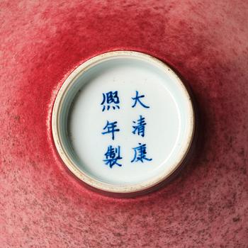 A peachbloom bowl, late Qing dynasty/early Republic, with Kangxi six character mark.