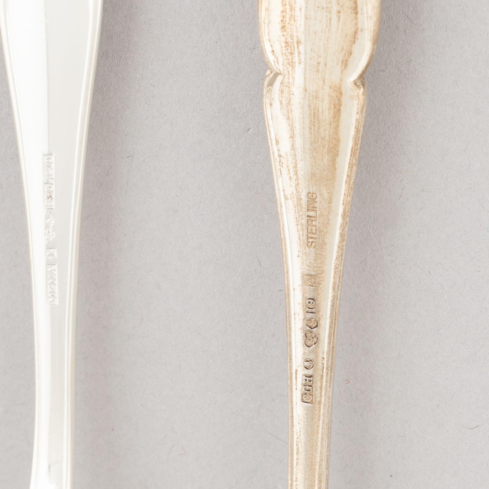 Bestickuppsättningar, 24+12 delar, silver, MEMA Guld & Silver, Lidköping 1977 och CG Hallberg, Stockholm 1959.