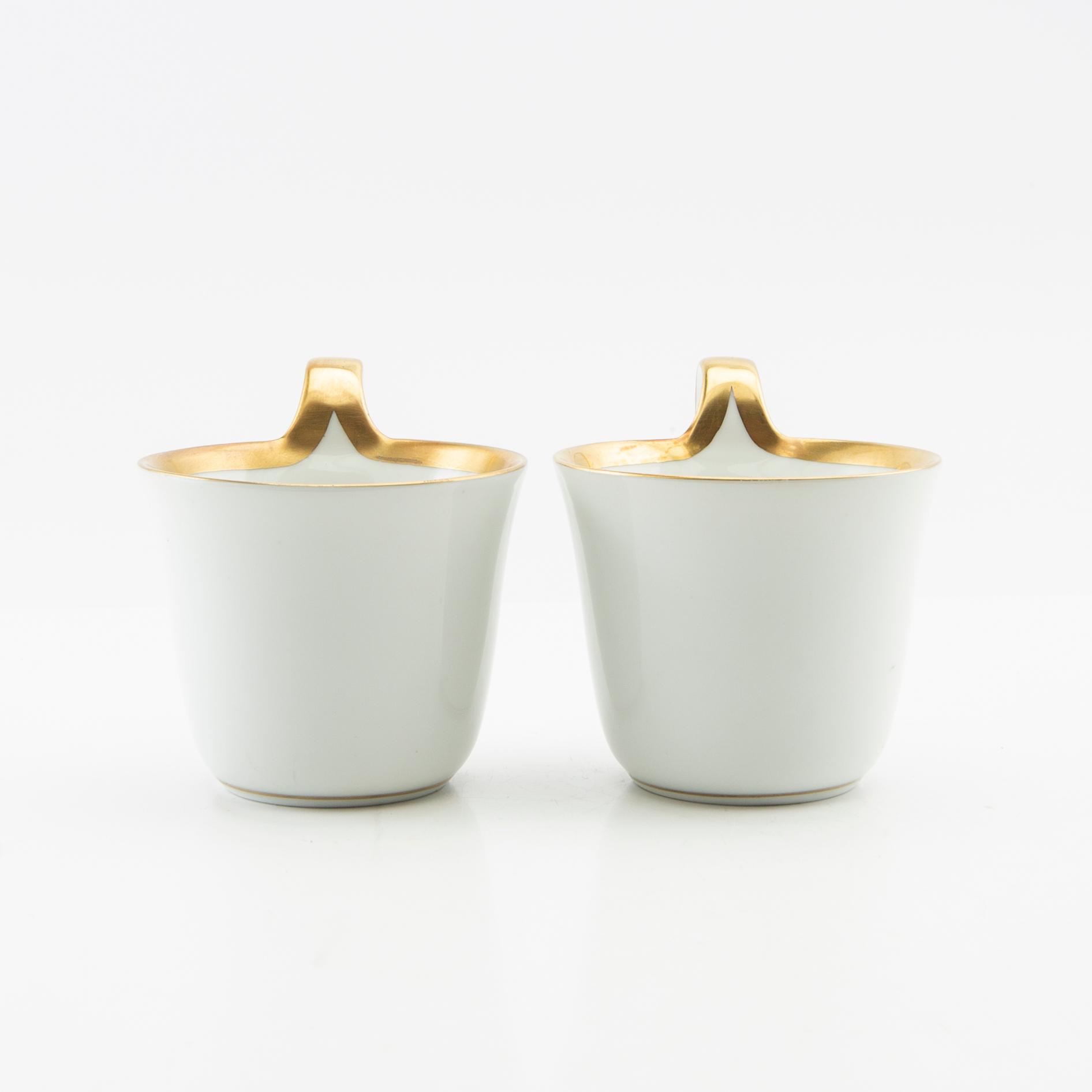 Servis  21 dlr Bing & Grøndahl, Danmark 1900-talets andra hälft porslin.