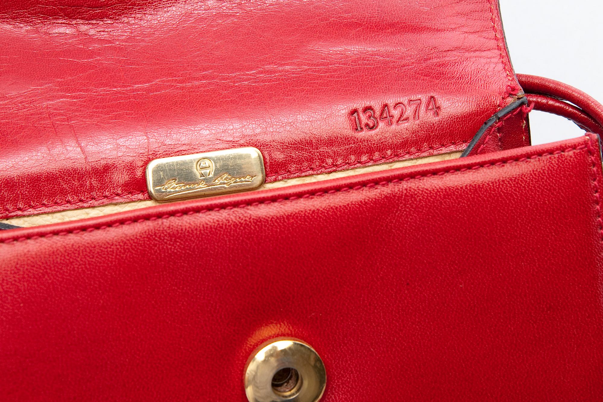 A BAG, Etienne Aigner.