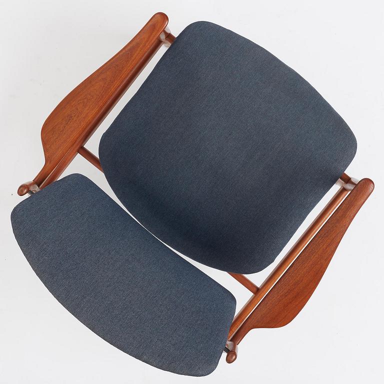 Finn Juhl, a "FD 136" easy chair, France & Daverkosen, Denmark, 1950s.