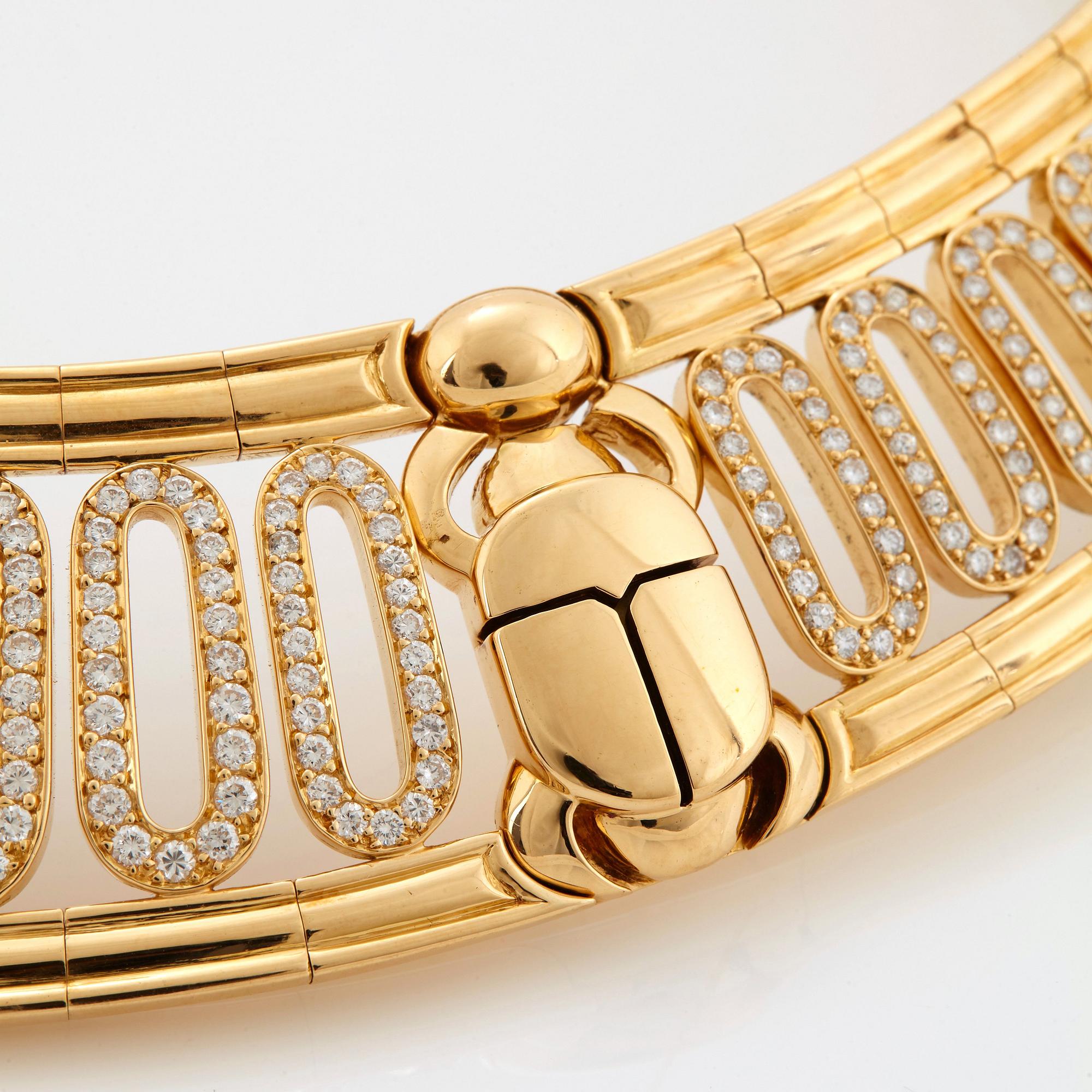 Cartier Scarab a necklace. Bukowskis