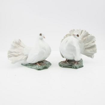 Figurines 2 pcs Rosenthal Germany mid-20th century porcelain.