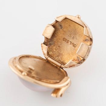 OLE LYNGGAARD,  lås, med mabepärla och briljantslipad diamant ca 0.04 ct.