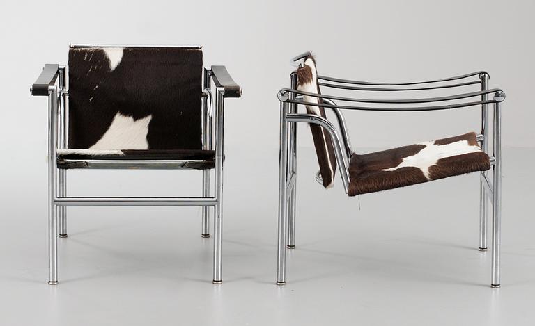 LE CORBUSIER Karmstolar, 1 par "LC1", Cassina , Italien.