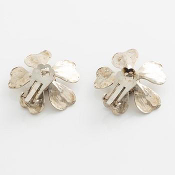 Peter von Post. Jewelry set with earrings, pendant, and ring, silver.