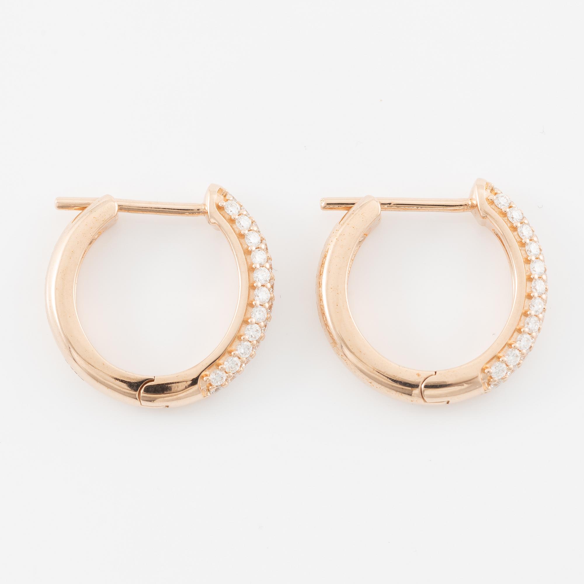 Earrings, hoops, 18K gold with brilliant-cut diamonds.
