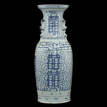 GOLVURNA, porslin, Kina, 1800-tal.