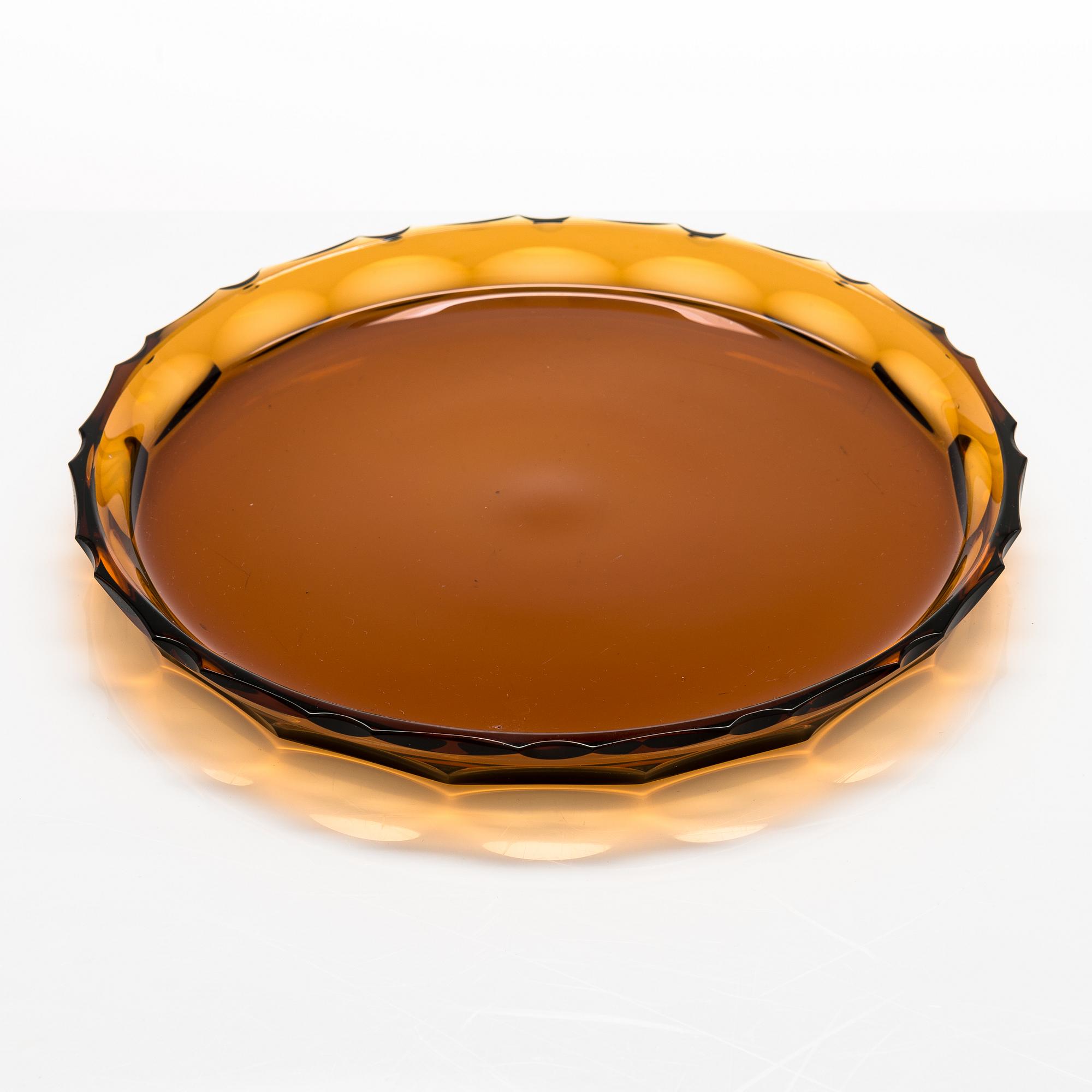 Göran Hongell, a 1930's 8-piece '5413' cocktail set for Karhulan Lasitehdas.