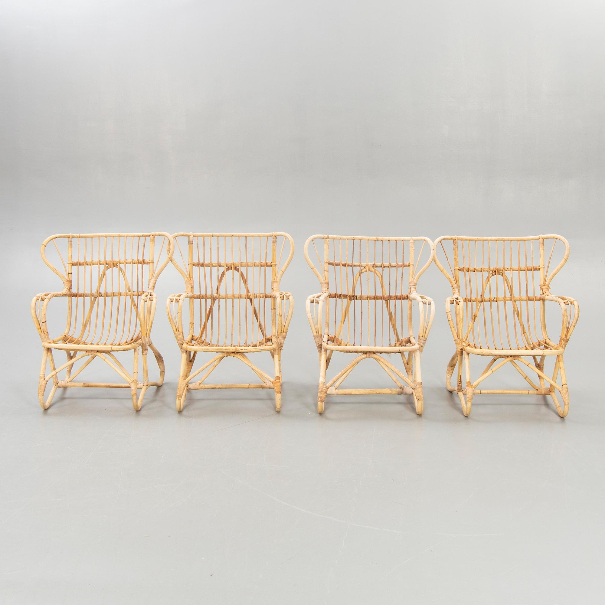 Garden group, 4 armchairs, table, second half of the 20th century.