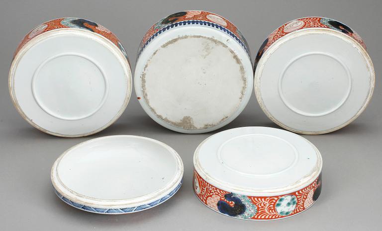 MATLÅDA, sk Jubako Bento, 5 delar, porslin, Japan. 1900-tal.