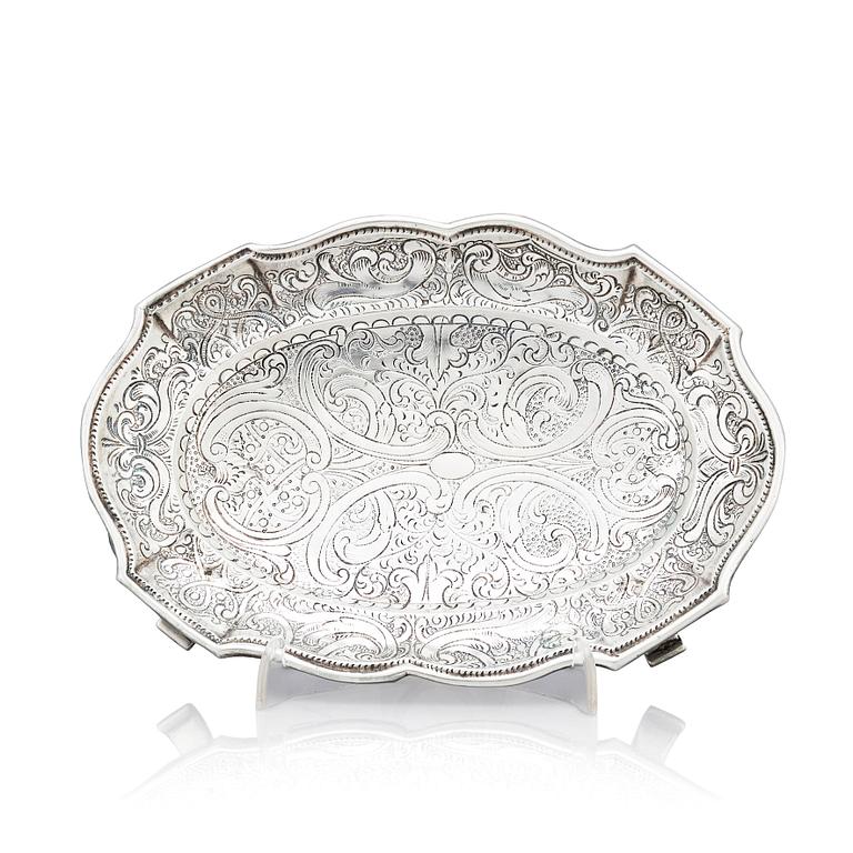A tray/plate, silver, unidentified makers mark, Moscow 1720s.