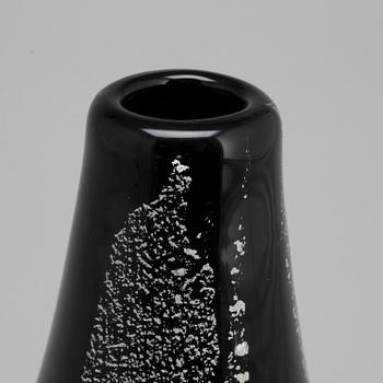 A black pear-shaped glass vase, possibly designed by Alfredo Barbini, Murano, Italy.