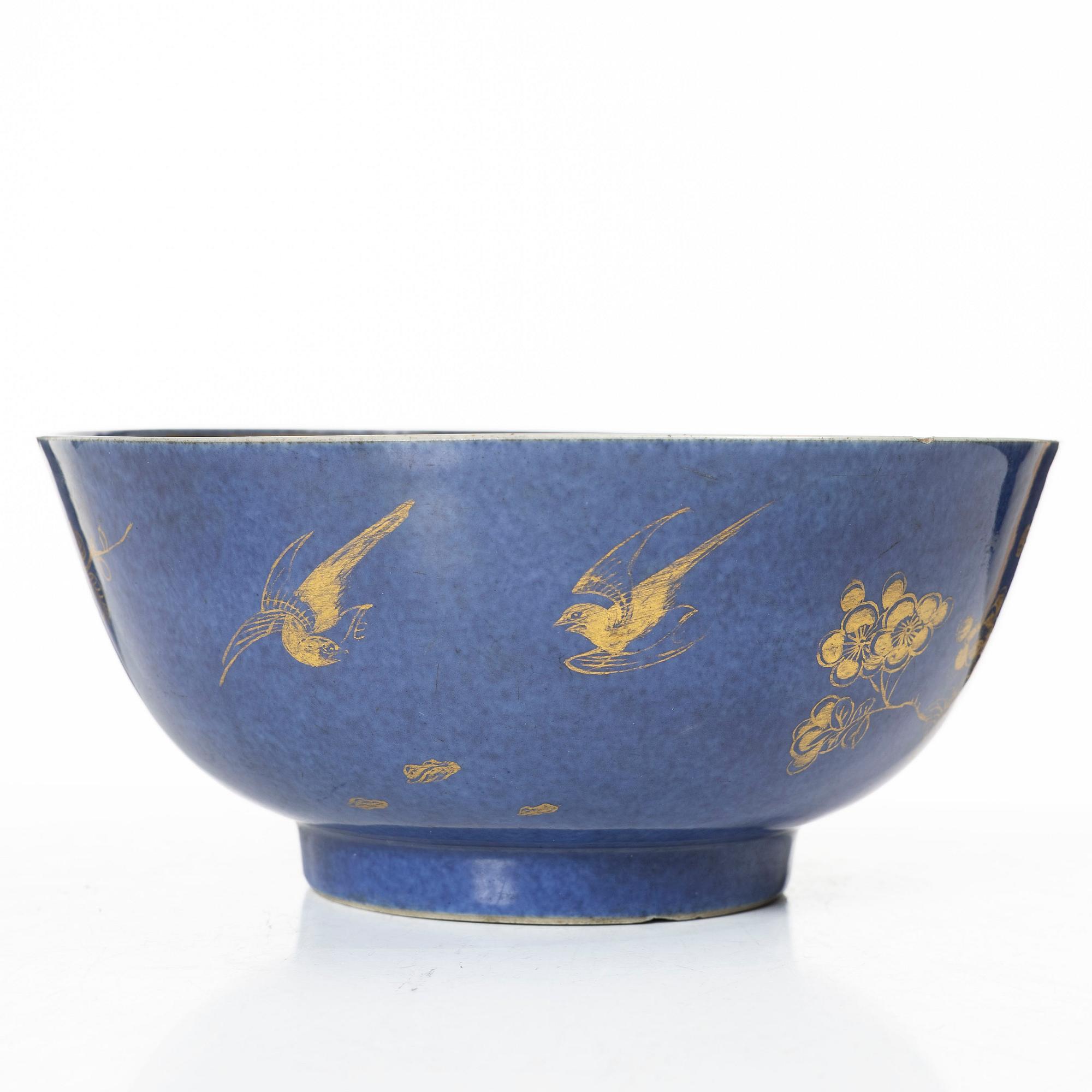 Skål, porslin. Qingdynastin, 1700-tal.