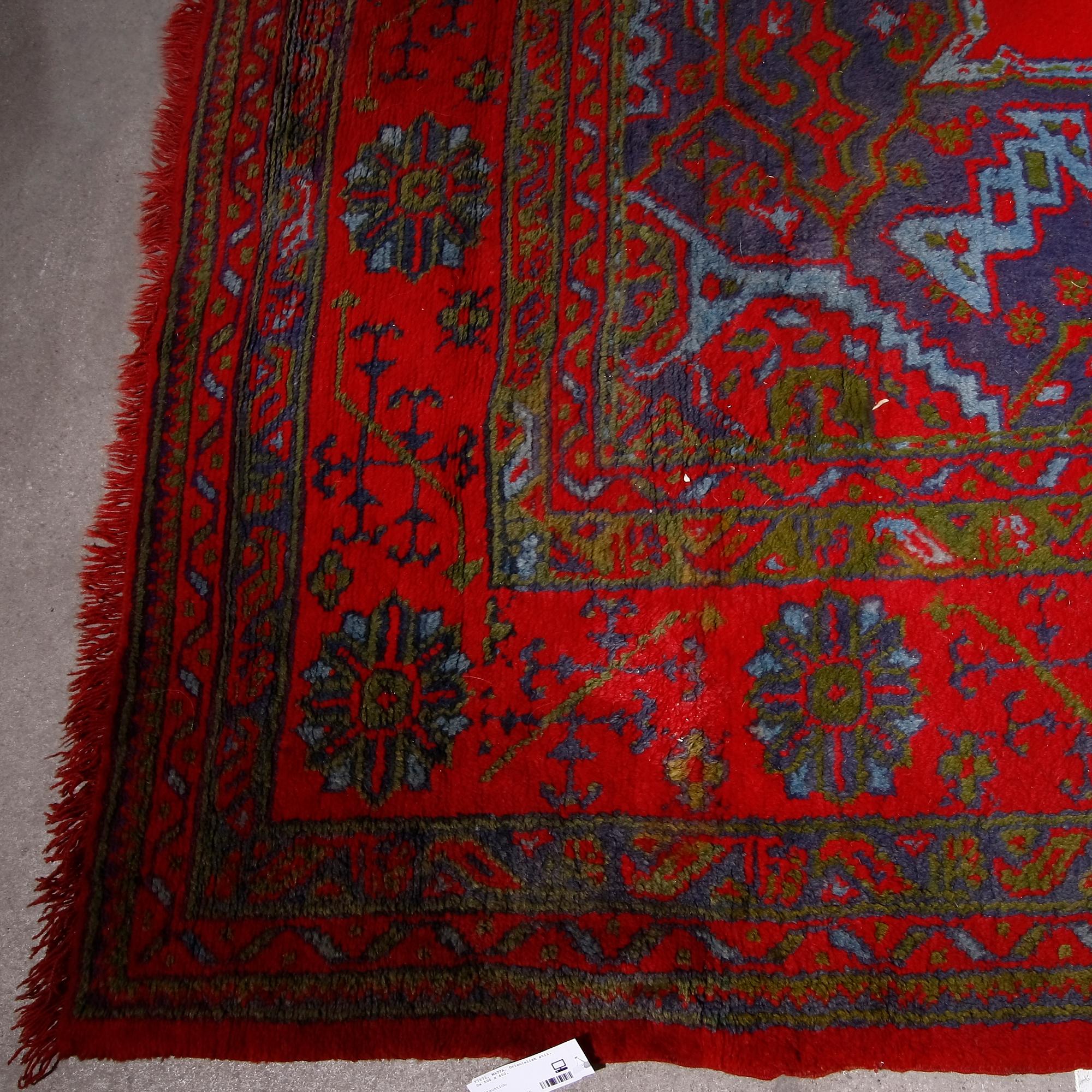 MATTA. Orientalisk stil. Ca 500 x 400.