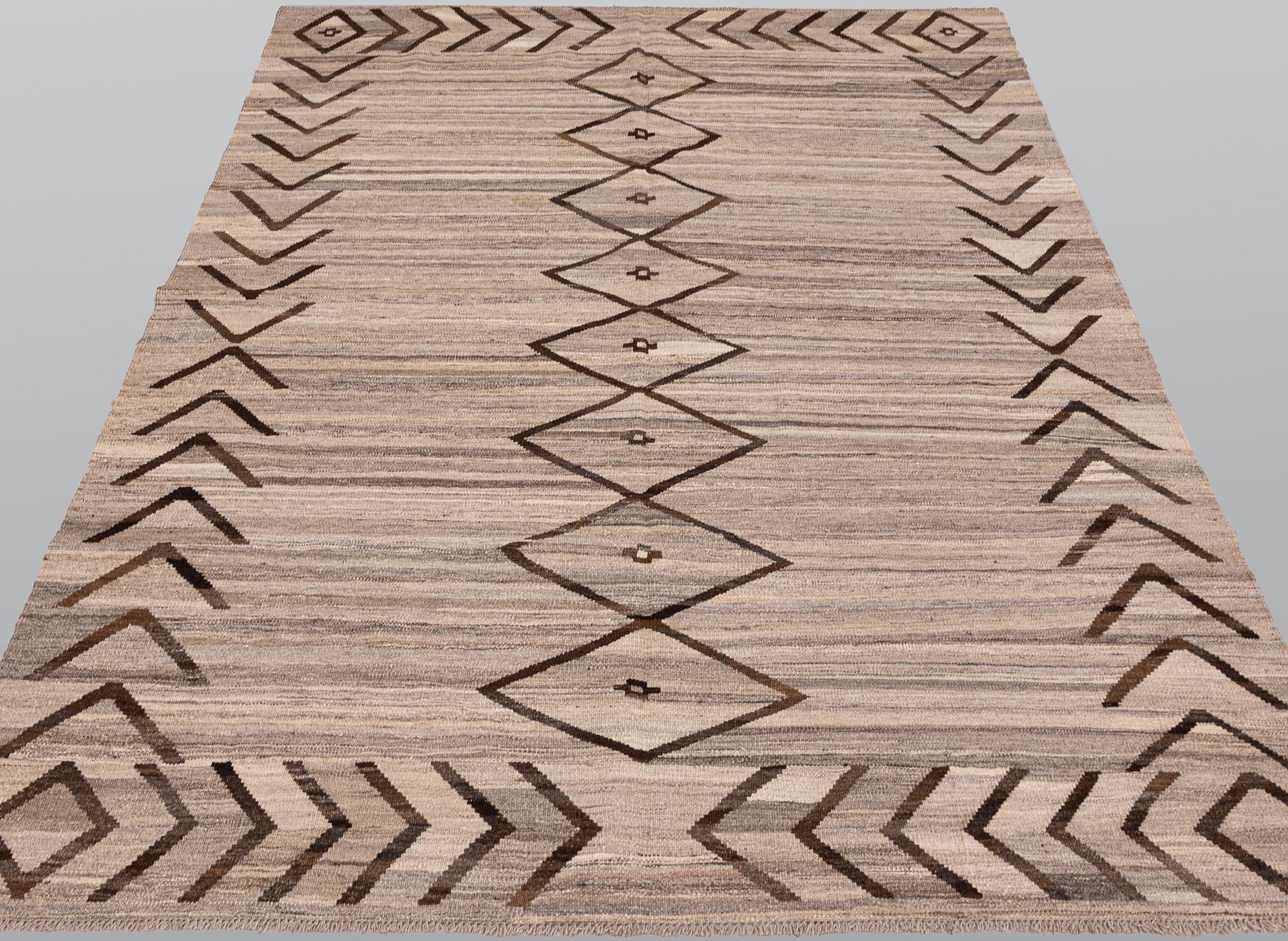 Matta, Kelim, Marocko design, ca 287 x 204 cm.