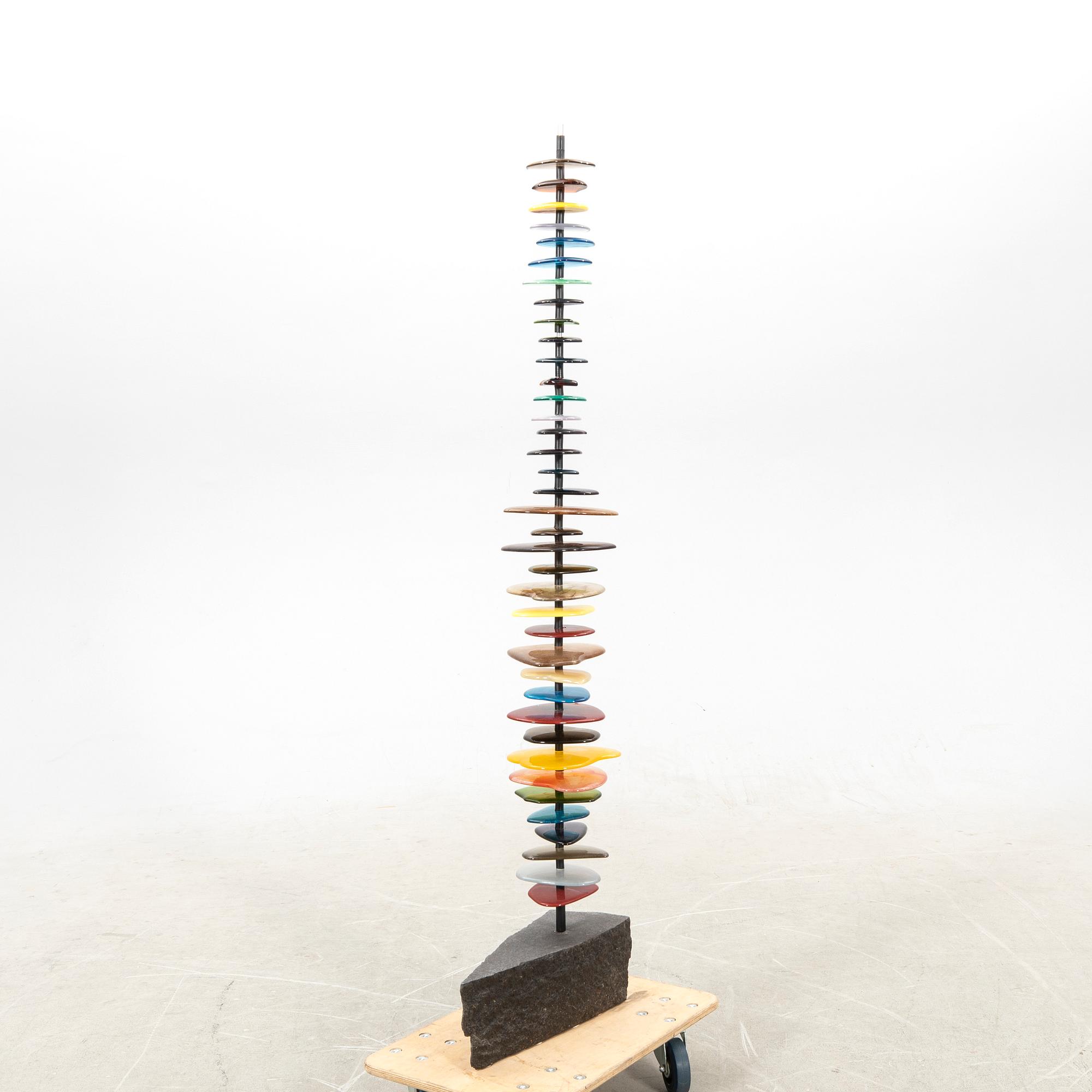 Birgitte Linde, sculpture glass and stone.
