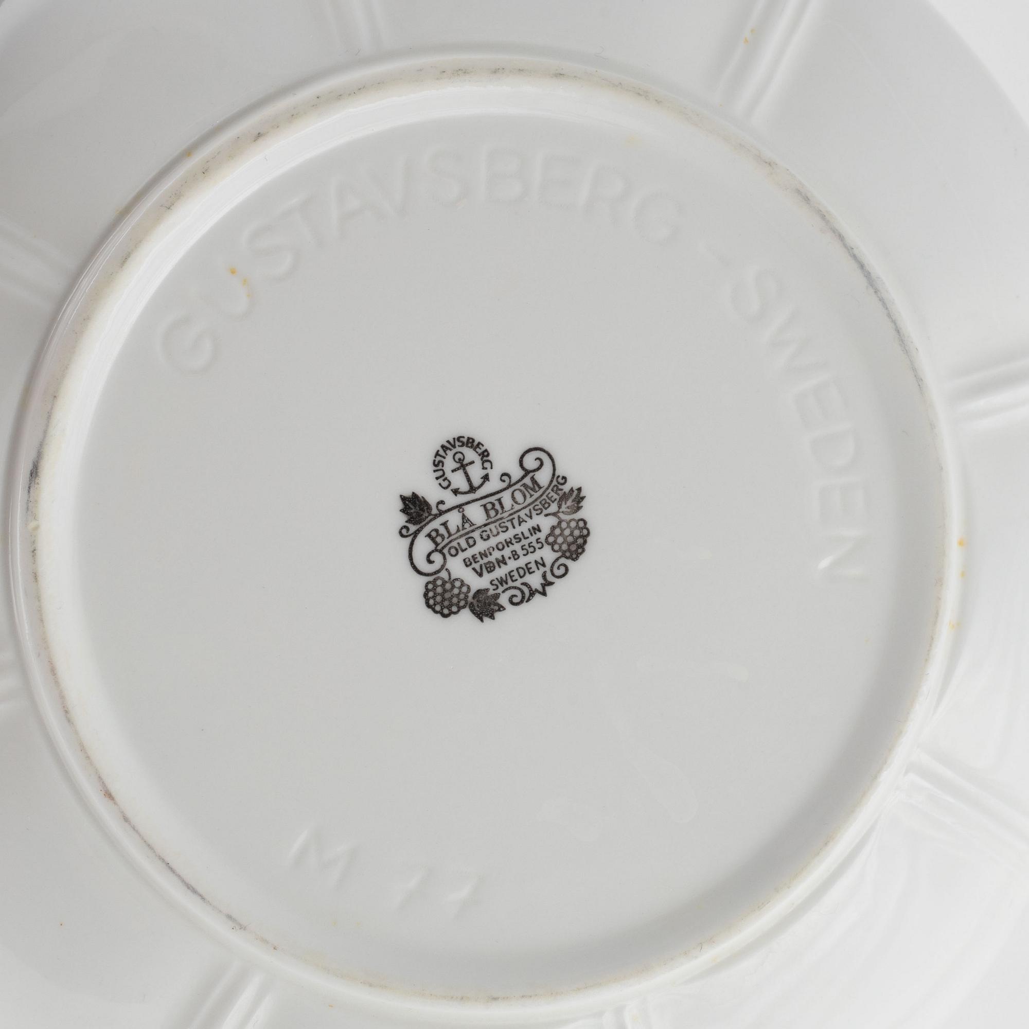 Tableware, Blue Flower, Gustavsberg, 45 pieces.