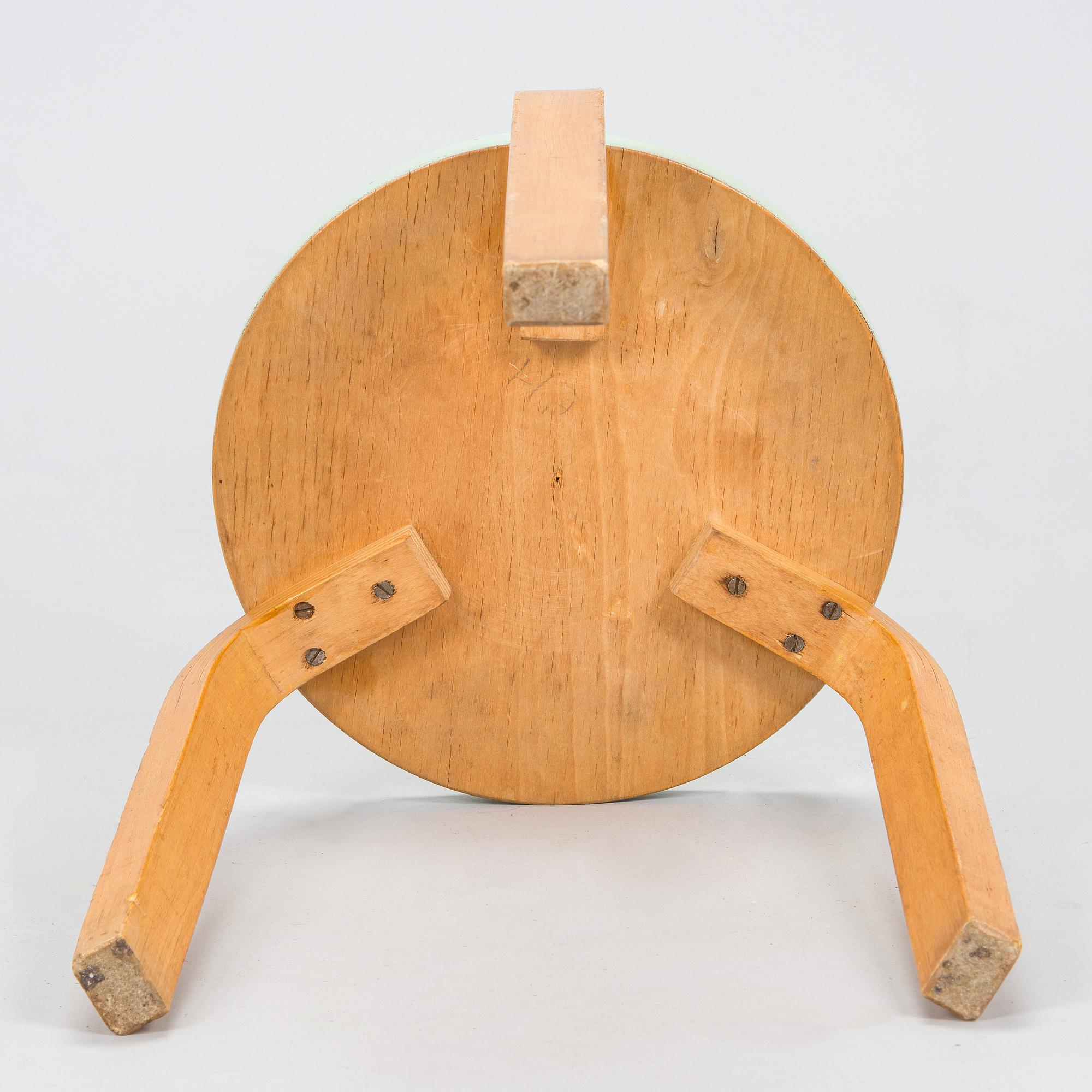 Alvar Aalto, a mid 20th century '60' stool for O.Y. Huonekalu- ja Rakennustyötehdas A.B.