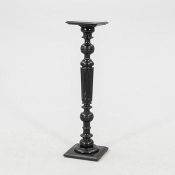 Pedestal, first half of the 20th century.