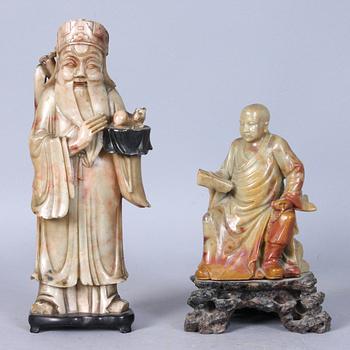 FIGURINER, 2 st, såpsten, Kina.