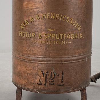 BRANDSPRUTA, koppar, Motor- & sprutfabriken, omkr år 1900.