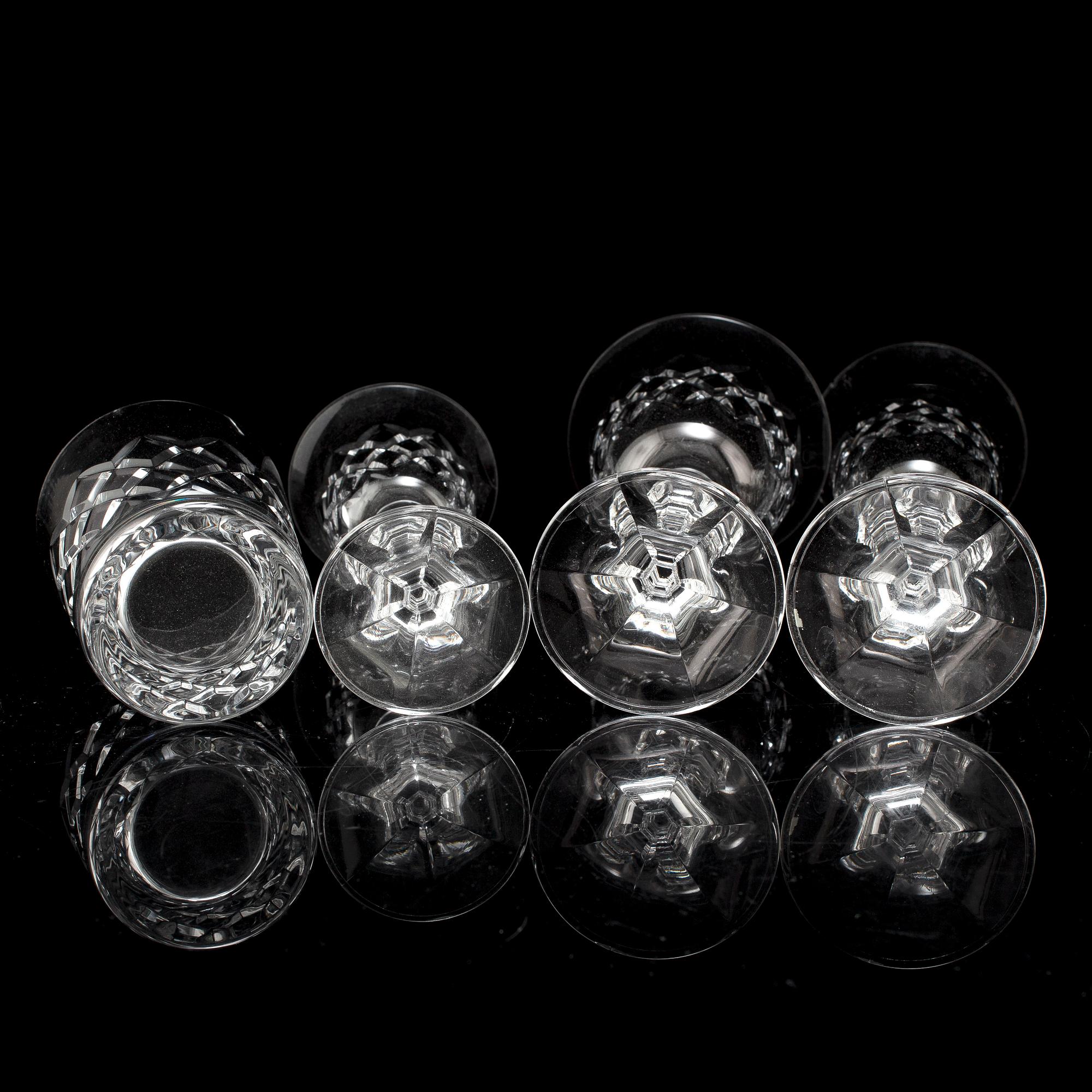 A 20th century glassware set, Böhmen (36 pieces).