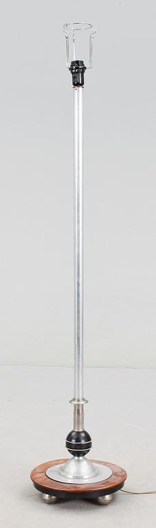 GOLVLAMPA, metall, 1940-tal.