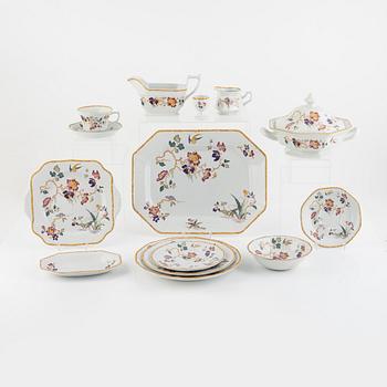 Matservis, 70 delar, "Devon Rose", flintgods, Wedgwood, England.