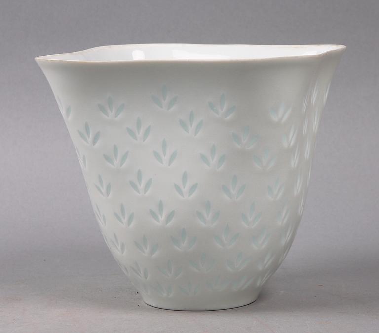 SKÅL. Porslin, Friedl Kjellberg, Arabia. 1900-tal.