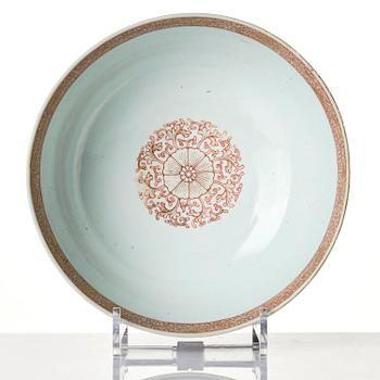 An underglaze blue and gold punch bowl, Qing dynasty, Qianlong (1736-95).