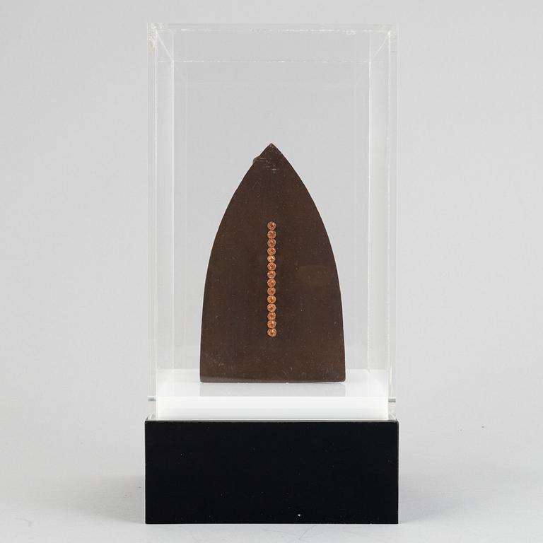 Man Ray, "The Gift" /"Cadeau".