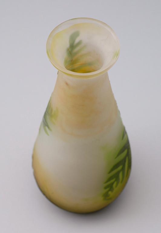 VAS, glas, jugend, Émile Gallé, Frankrike, 1900-talets första hälft.