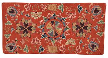 CARRIAGE CUSHION, embroidered. "Blomsterdyna". 51 x 102,5 cm. Scania, Sweden, 1822.