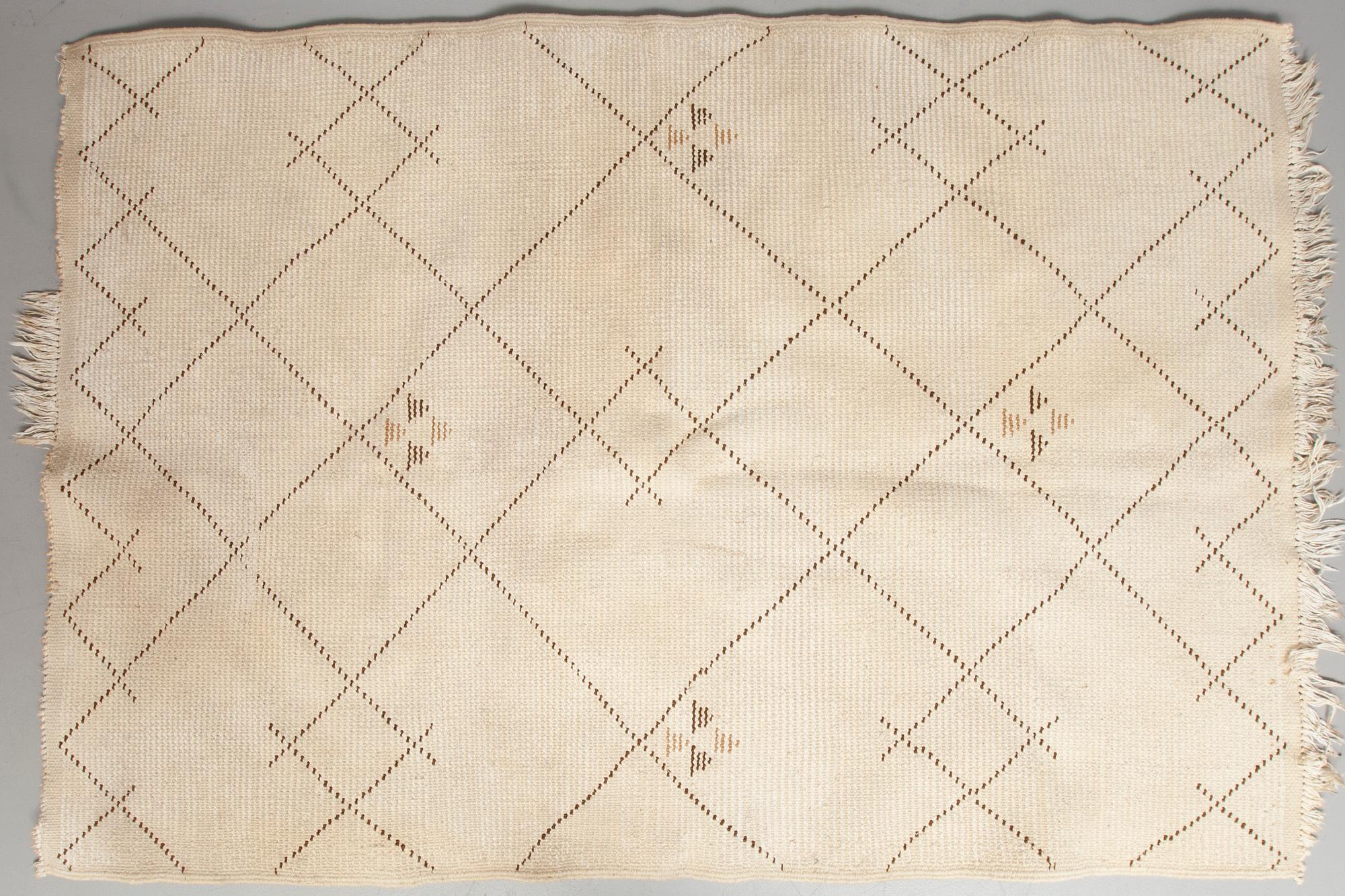MATTO, paimentolaismatto, Artek, 1970-luku. Noin 190x132 cm.