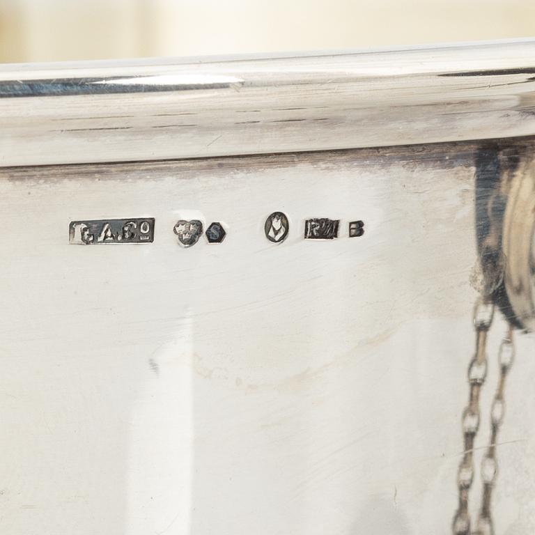 Karott med lock, silver, GAB, Stockholm, 1900-tal.