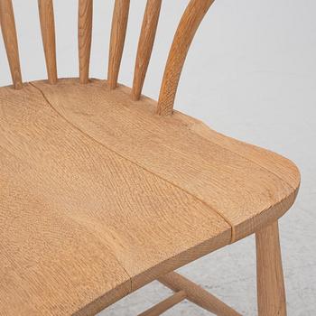 Frits Henningsen, a set of eight Windor chairs, Carl Hansen & Søn, Denmark.