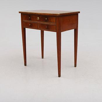 DAMARBETSBORD, gustaviansk stil, 1900-talets första hälft.