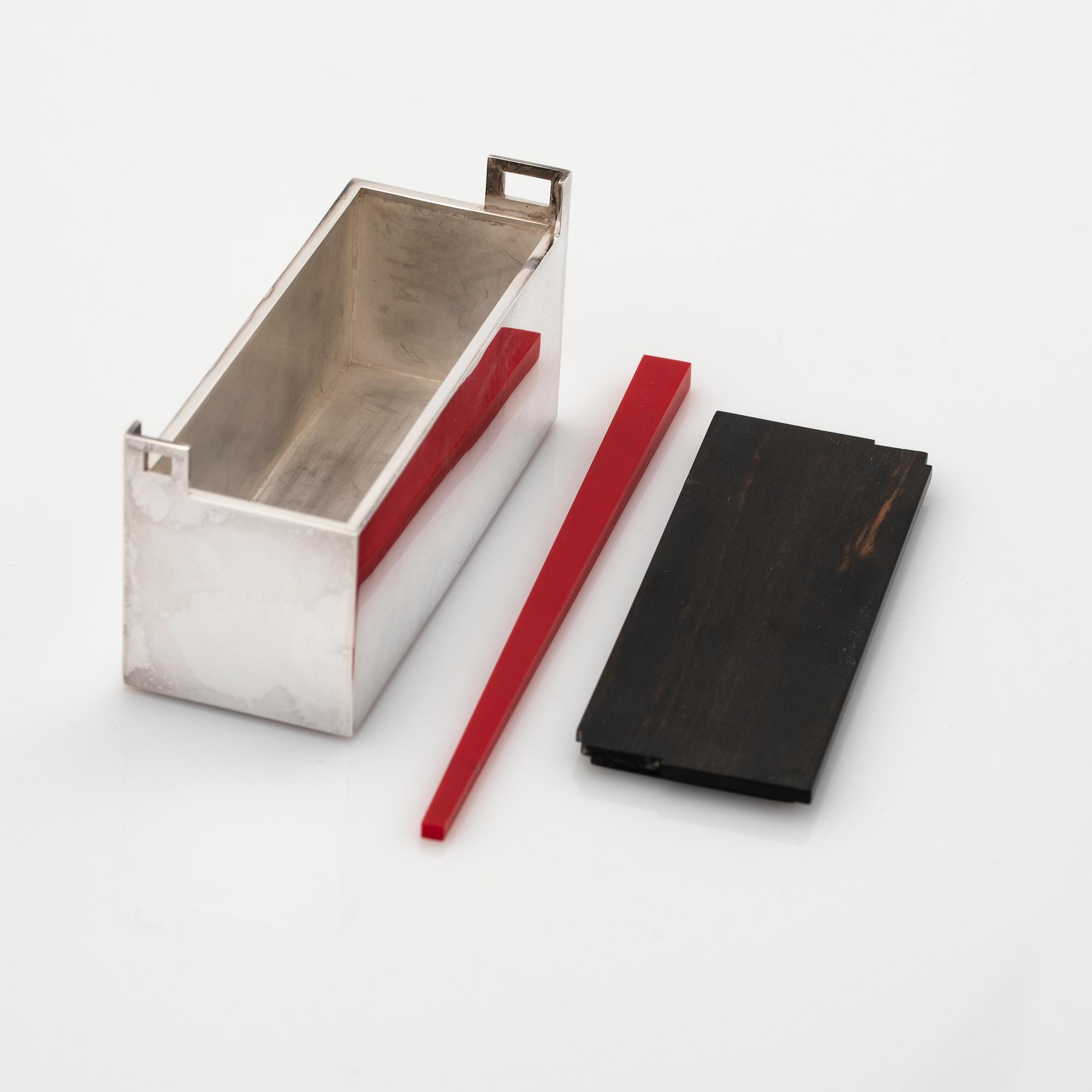 Staffan Nilsson, box with lid.