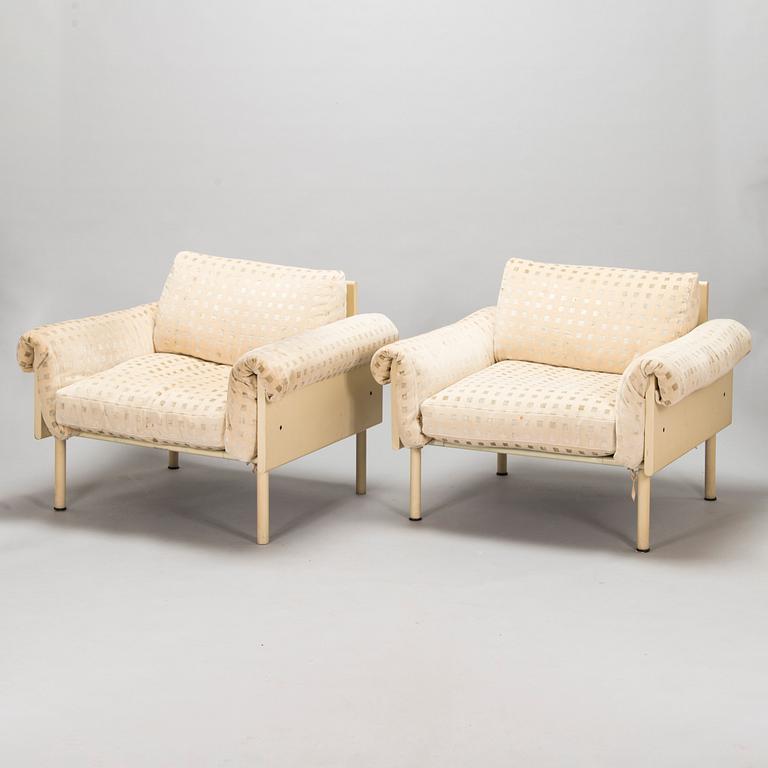 Yrjö Kukkapuro, A pair of armchairs "Ateljee" for Haimi Oy.