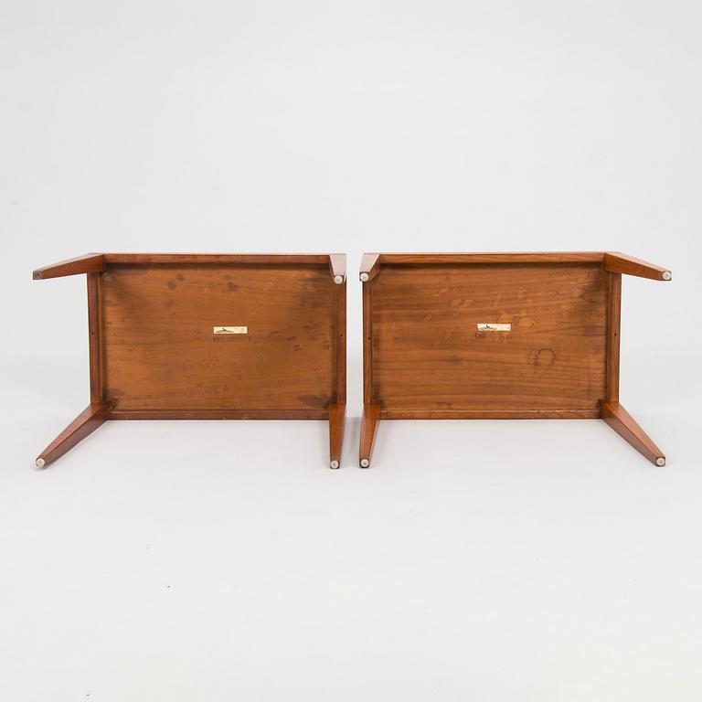 Severin Hansen, sivupöytiä, pari, malli 41B, Haslev Møbelfabrik, Tanska, 1900-luvun puoliväli.