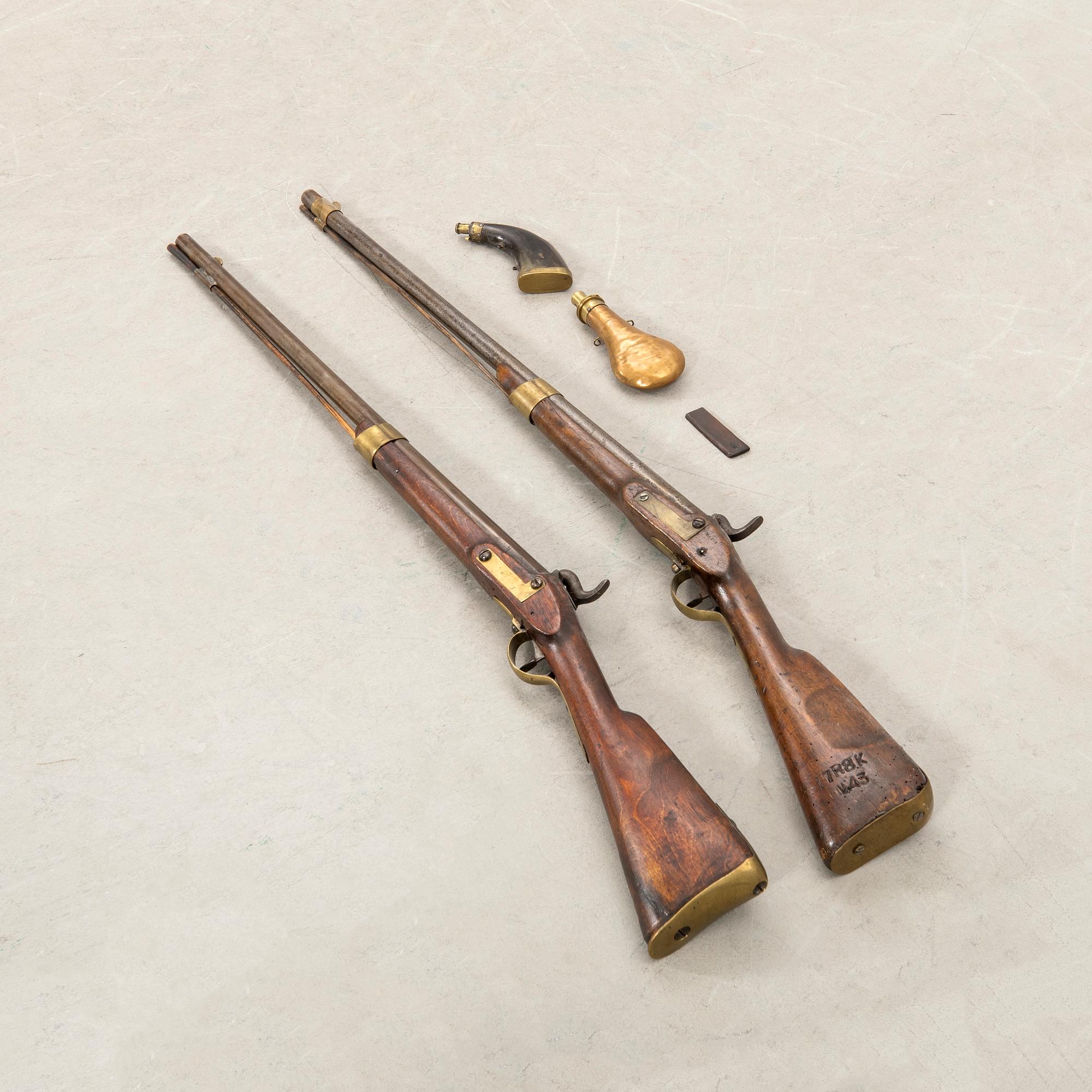 Locking rifle two pieces, Swedish, m/1845.