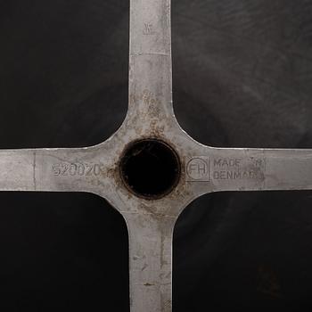 Arne Jacobsen, fåtölj, "Svanen" Fritz Hansen, Danmark, 1960-tal.