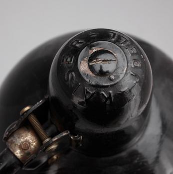 BORDSLAMPA, modell nr 6556, Christian Dell, Gebr. Kaiser Dell, Tyskland, formgiven 1934.