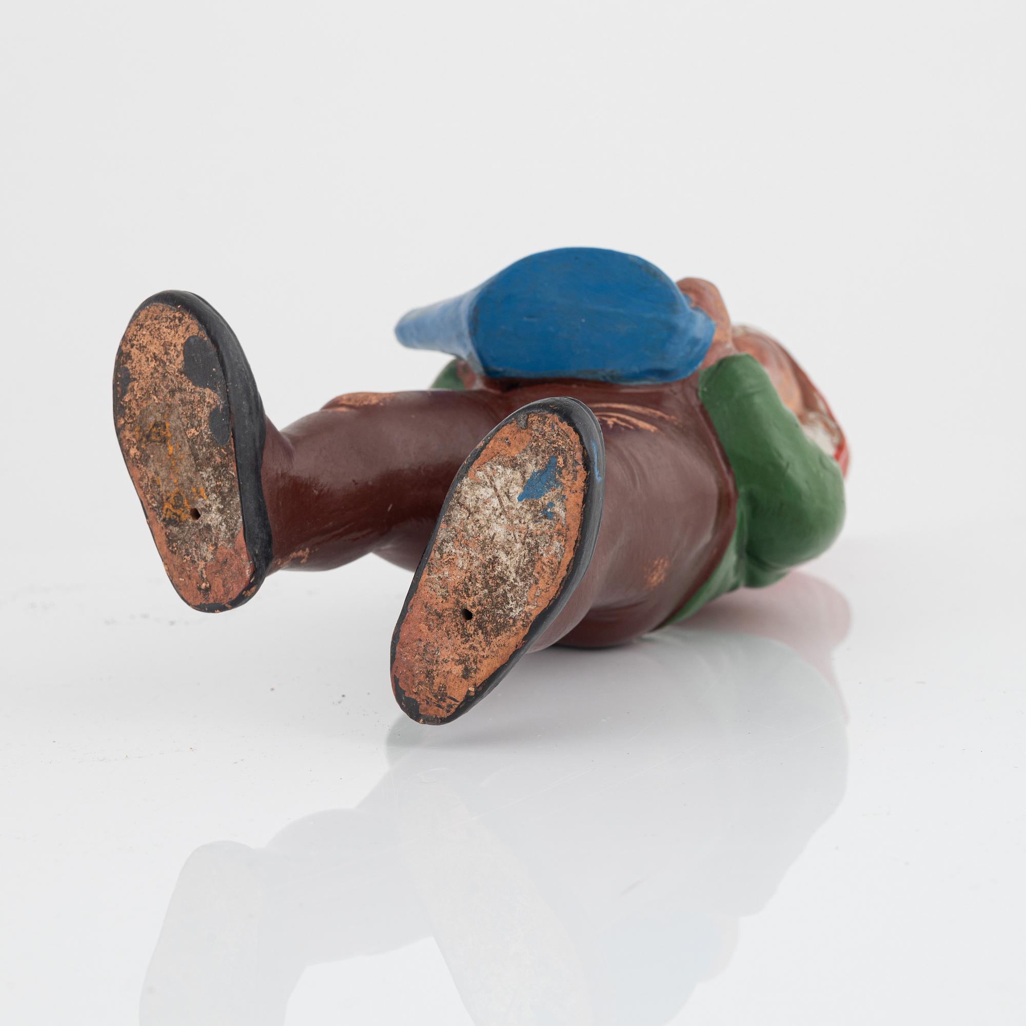 A pair of garden gnomes, second half of the 20th Century.