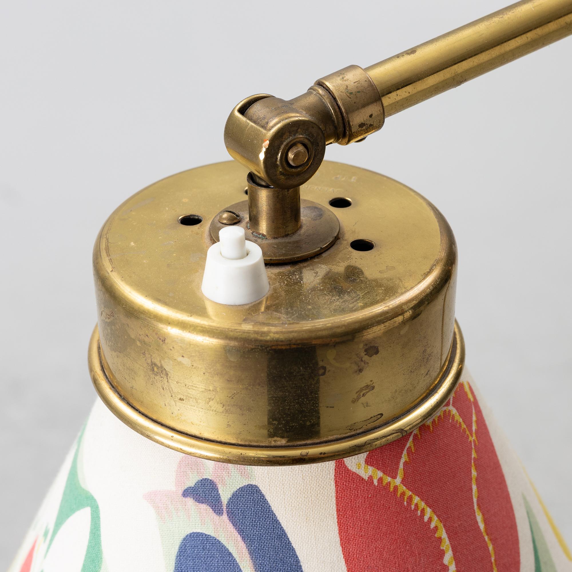 Josef Frank, golvlampa, modell 1842, Firma Svenskt Tenn.